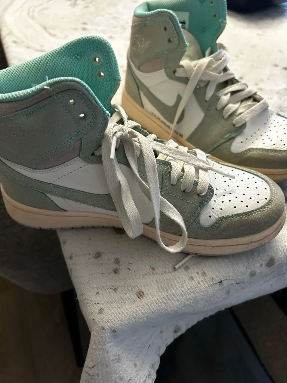 Nike Jordan High-Top Sneakers in White and Mint or Sage size 6.5 youth - Picture 2 of 5